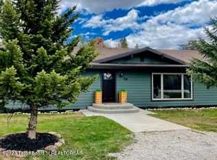 536 S Tyler Ave, Pinedale, WY 82941