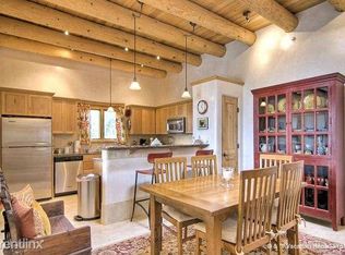38 Lodge Trl APT J, Santa Fe, NM 87506