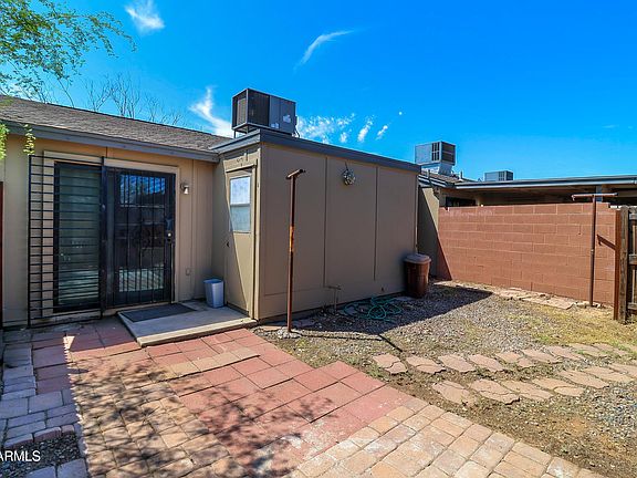 3rd image of 6711 W OSBORN Road #5