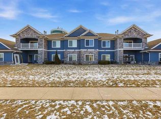 470 Penn Ct APT 6, North Liberty, IA 52317