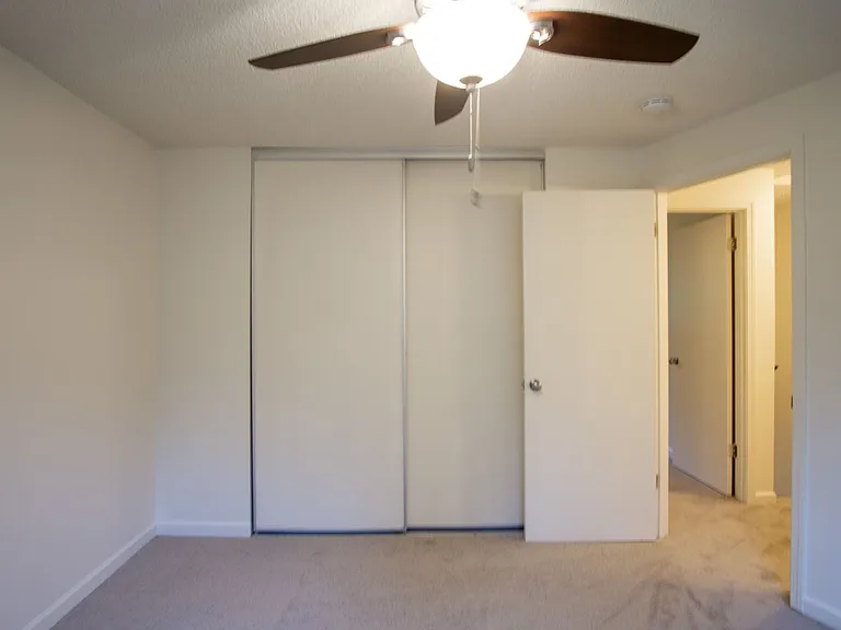 3595 Cedaroak Dr #19 — Photo 11