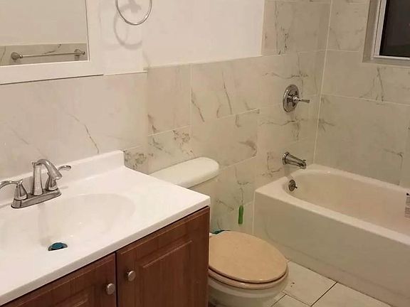4th image of 1802 Rockaway Pkwy #1