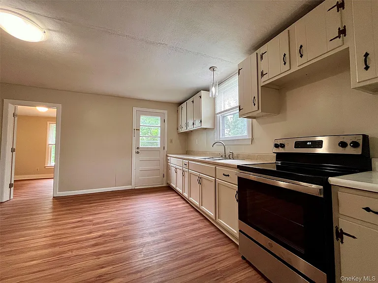 35 S Remsen Ave #2 — Photo 8