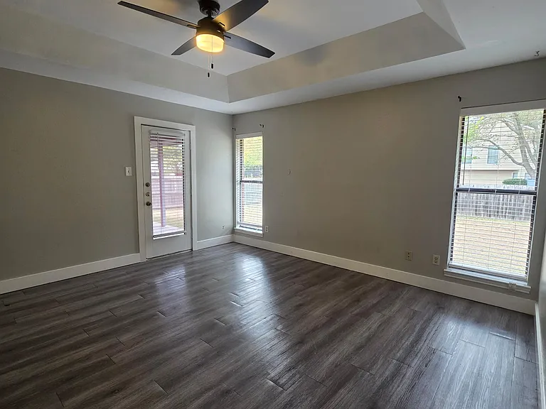 1819 Sundown Dr — Photo 11