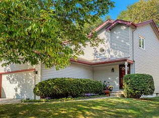 3890 92nd Dr, Urbandale, IA 50322