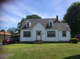 944 Sunbury Rd, Pottsville, PA 17901