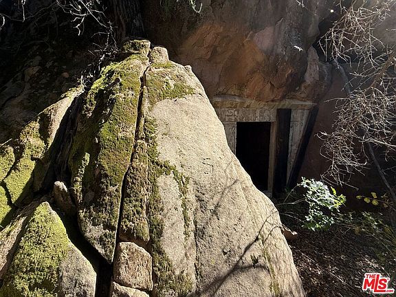 3rd image of 0 Red Rock Rd