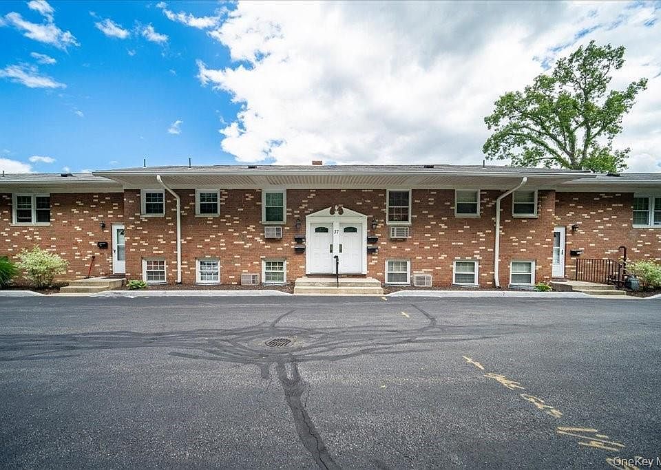 1st image of 37 Alpine Dr APT C