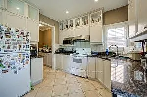 11 Farnham Dr — Photo 23
