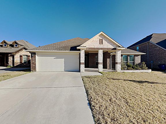 3rd image of 1604 Stillwater Dr
