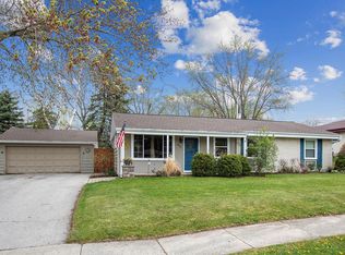 1679 S Willow Ct, Grafton, WI 53024