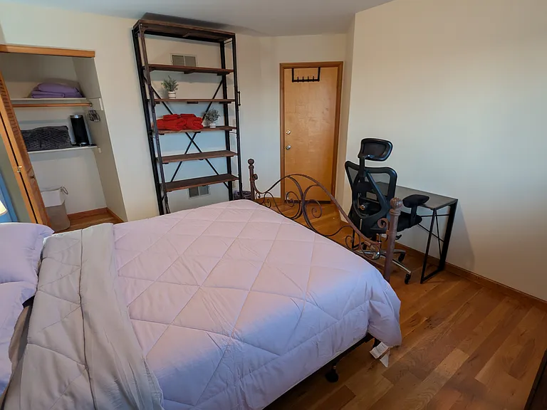 6227 Acorn Dr — Photo 2