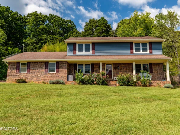 1228 Court Field Rd, Knoxville, TN 37922