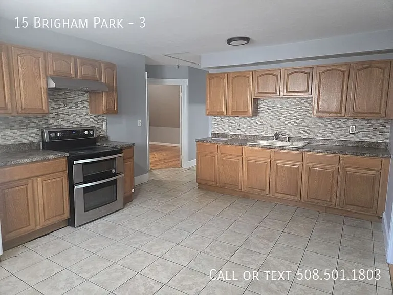 15 Brigham Park #3 — Photo 1