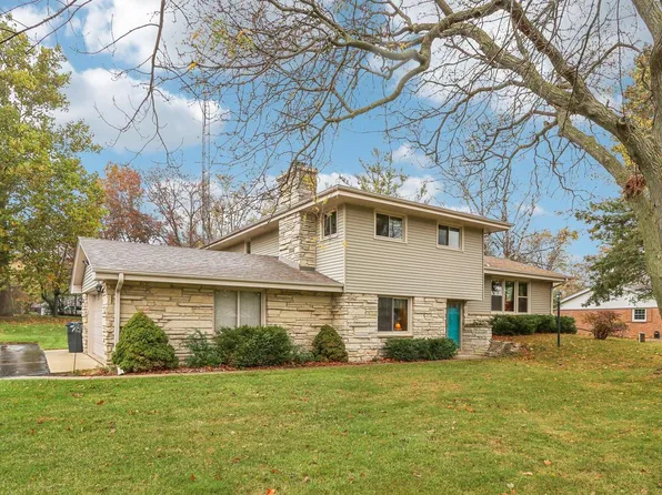 238 Cherry Hill DRIVE, Mount Pleasant, WI 53406
