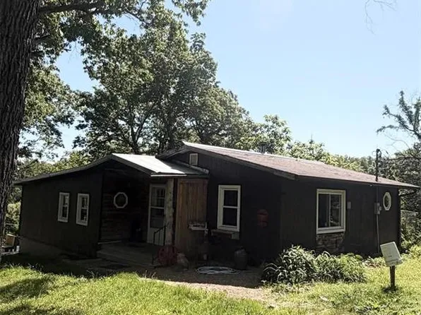 45 Blue Springs Cir, Elkland, MO 65644