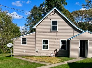 310 Pleasant Lake Rd, Gouverneur, NY 13642