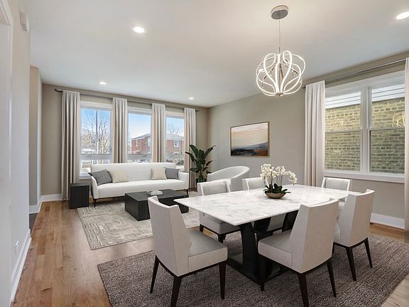 3rd image of 4032 N Oriole Ave