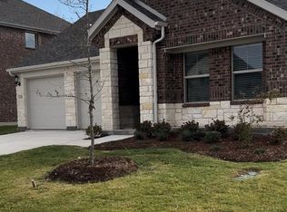 1100 Huntington Dr, Anna, TX 75409