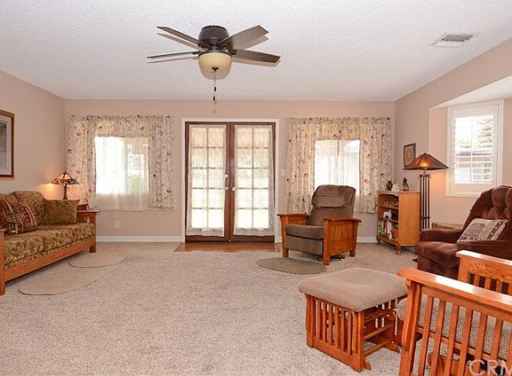 5th image of 1020 S Serenade Ave