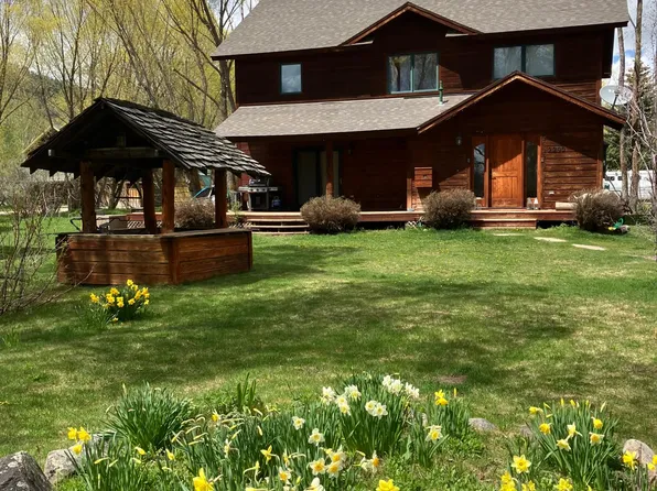 2290 Coyote Loop, Wilson, WY 83014