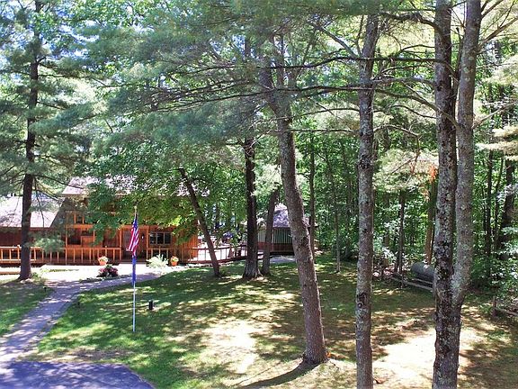 3 Cabins on Connors Lake