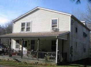 270 Old Snake Hill Rd, Glocester, RI 02814