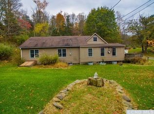 118 Miller Rd, Hudson, NY 12534