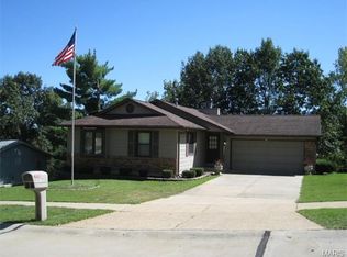 786 Crescent Woods Dr, Valley Park, MO 63088