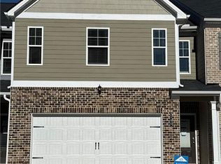 140 Stanchion Dr, Union City, GA 30291