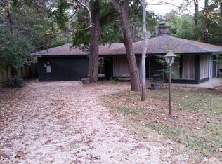 28 Shalimar Ln, Conroe, TX 77304