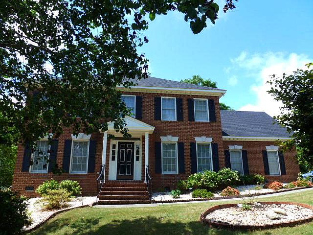 1st image of 913 Burlington Dr