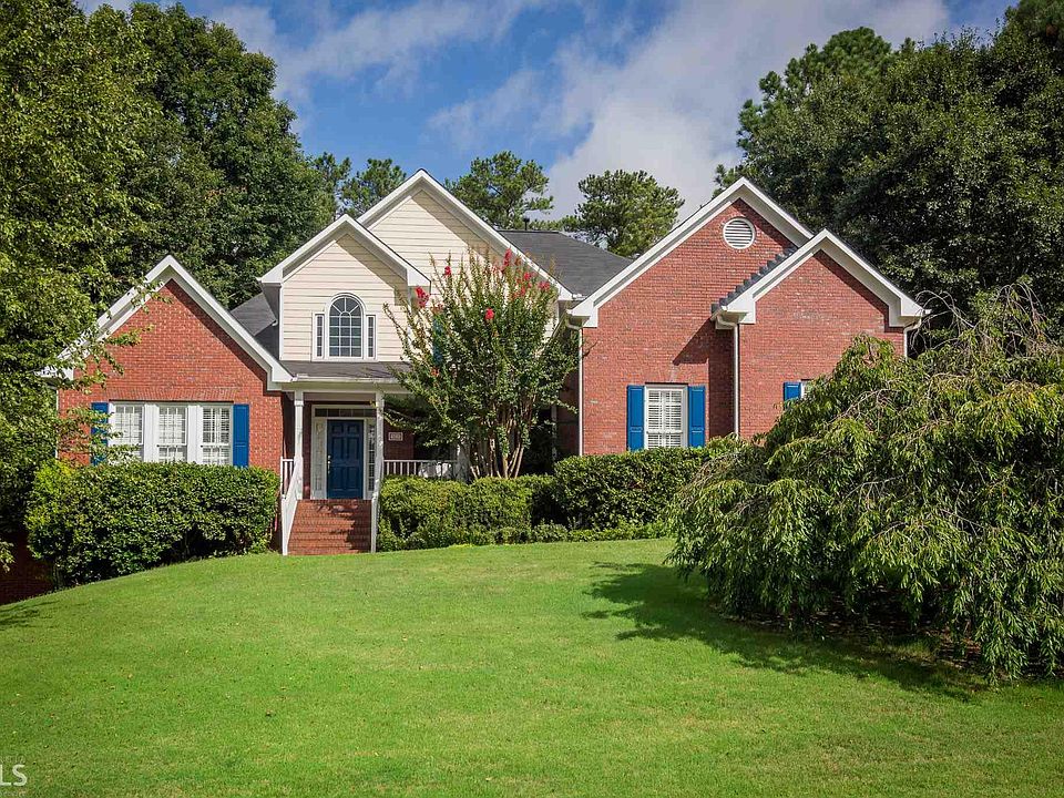 2nd image of 1831 Rosetree Dr