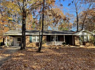 809 Valerie Dr, Raleigh, NC 27606