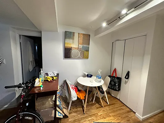 Rented by Living New York | media 14