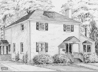 7907 Kentbury Dr, Bethesda, MD 20814