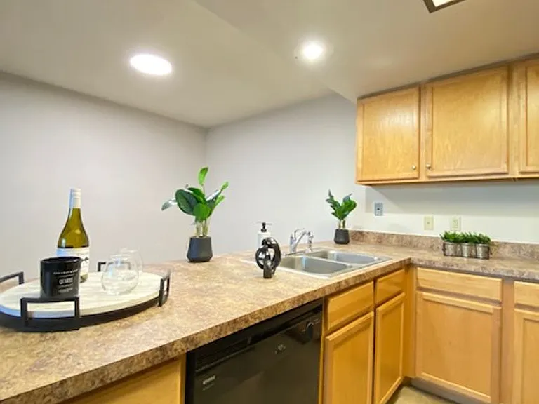 4125 SW 31st St — Photo 12