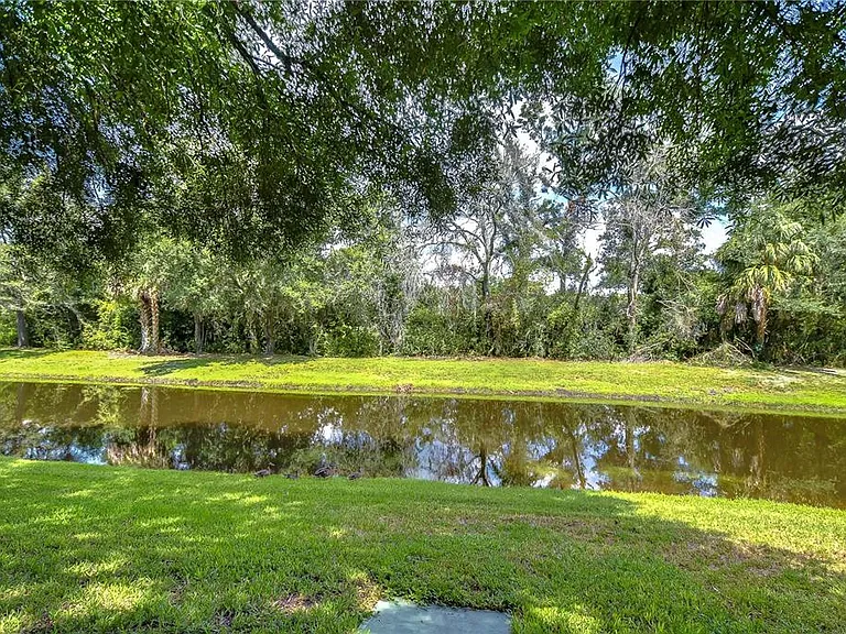 13937 Fletchers Mill Dr — Photo 43