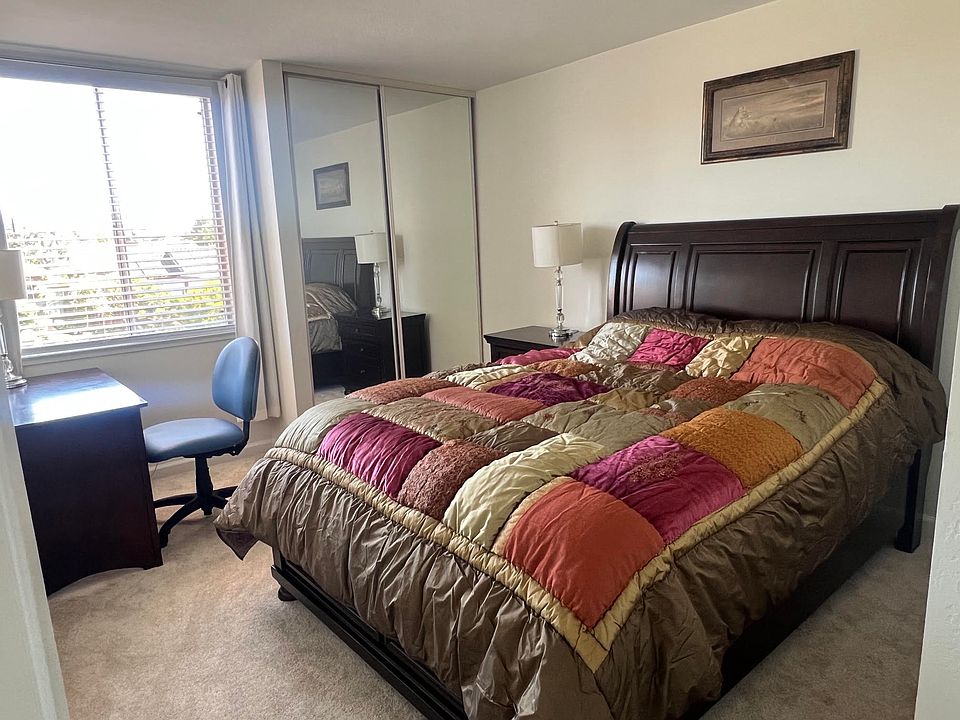 1st image of 4157 Isola Dr #2