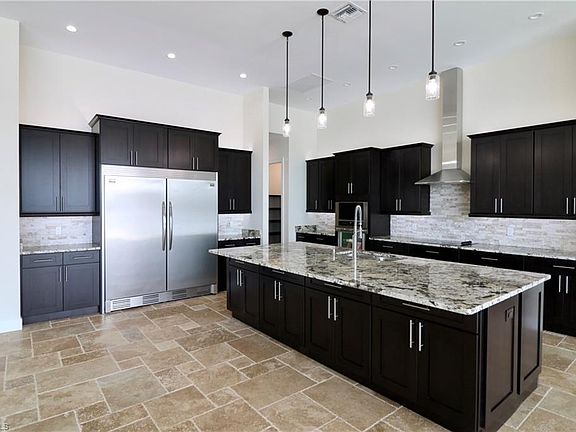 3rd image of 2824 NW 42nd Pl