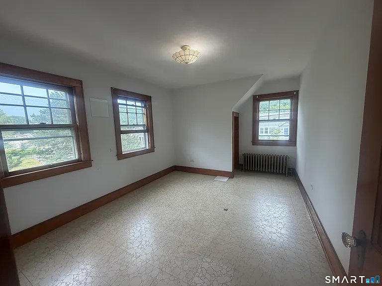 664 Noank Rd — Photo 19