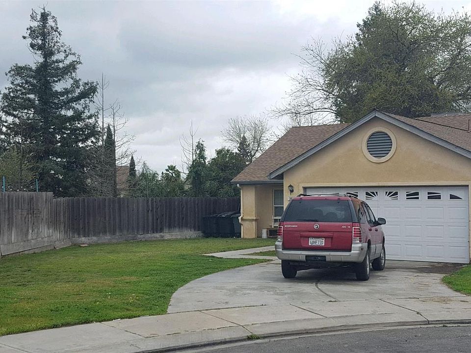 1st image of 203 Kari Ct