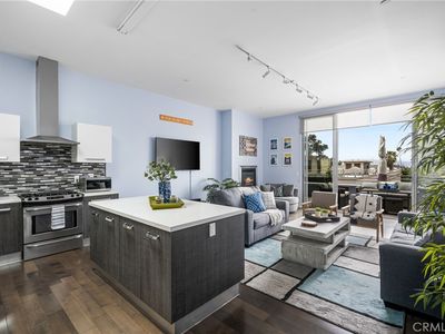 433 Pine Ave UNIT 404, Long Beach, CA, 90802