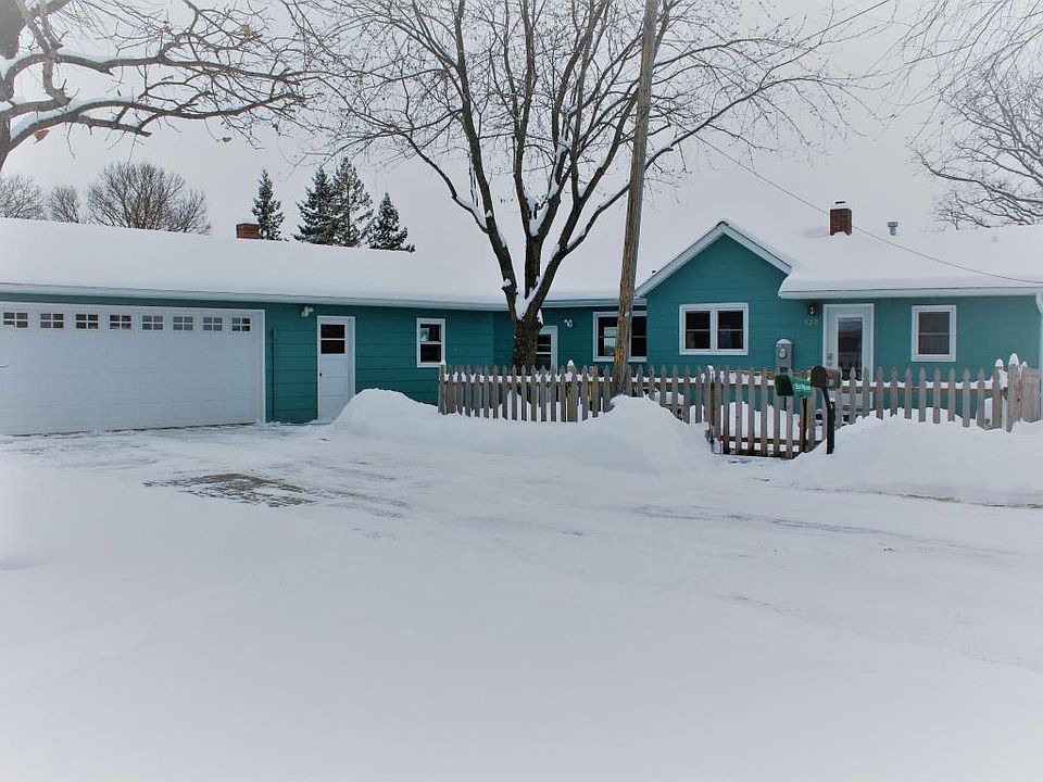 1st image of 120 Carlos Ave