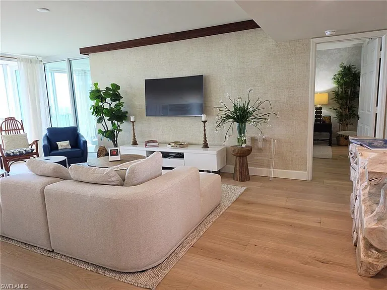 5550 Heron Point Dr #903 — Photo 4
