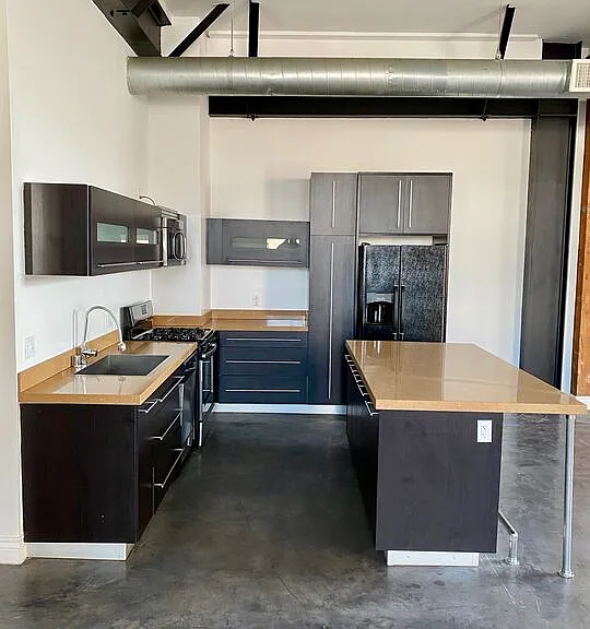 652 Mateo St #102 — Photo 9