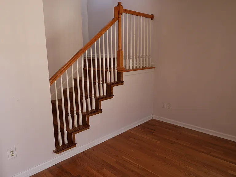 7109 Still Spring Hollow Dr — Photo 22