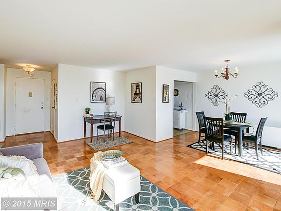 Living/ Dining Area