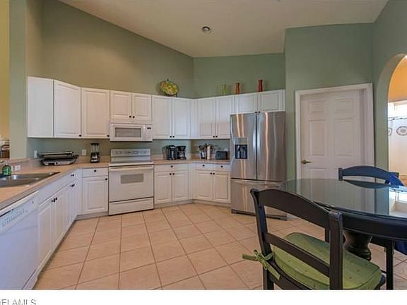 5th image of 3065 Driftwood Way Unit 4204