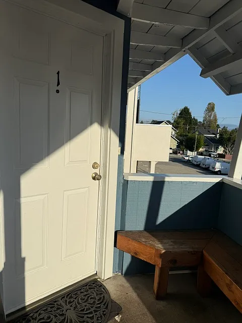 2 bed, 1200 sqft, $3,150 — Photo 1